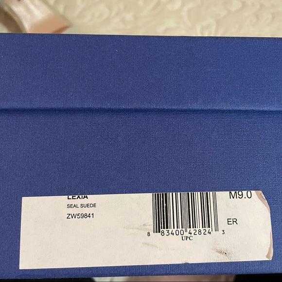 Stuart Weitzman Lexia Suede Wedge Sandal 9 - Picture 7 of 8